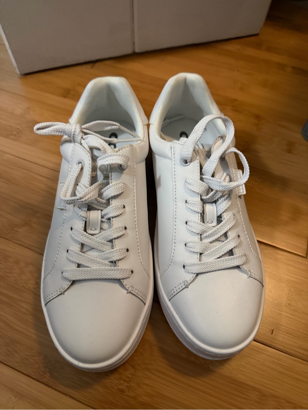Coach Women's White Leather Low-Top Sneakers
